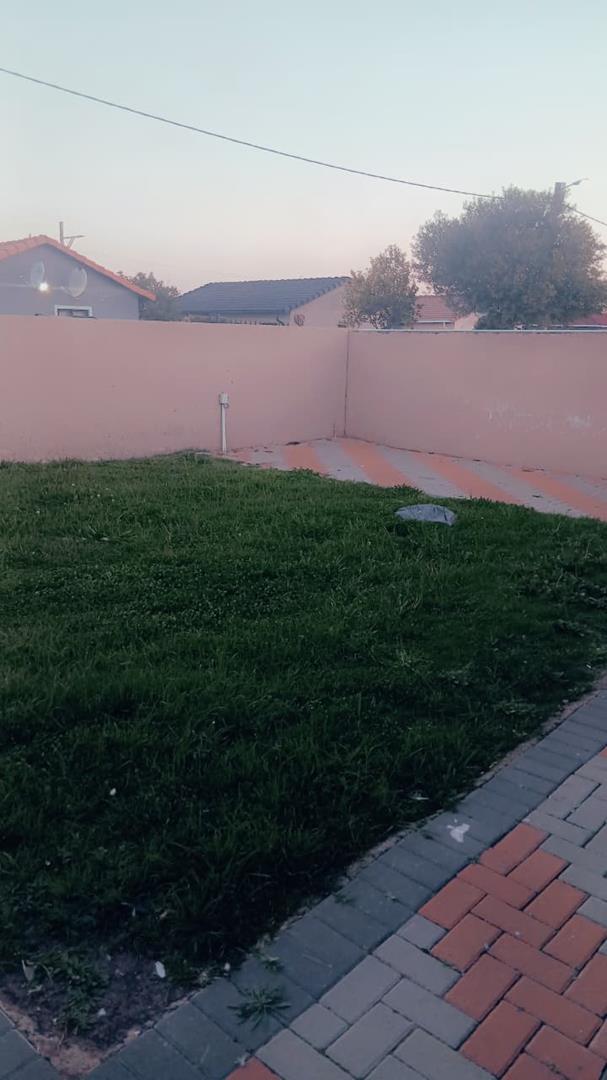 3 Bedroom Property for Sale in Windmill Park Gauteng