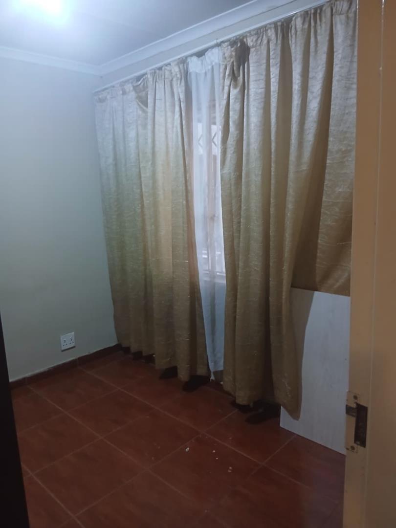 3 Bedroom Property for Sale in Windmill Park Gauteng