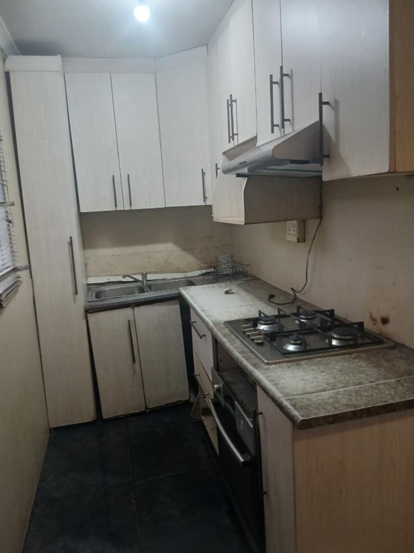 3 Bedroom Property for Sale in Windmill Park Gauteng