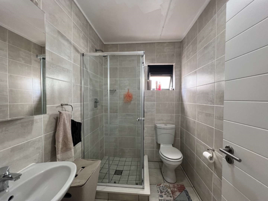 2 Bedroom Property for Sale in Linbro Park Gauteng