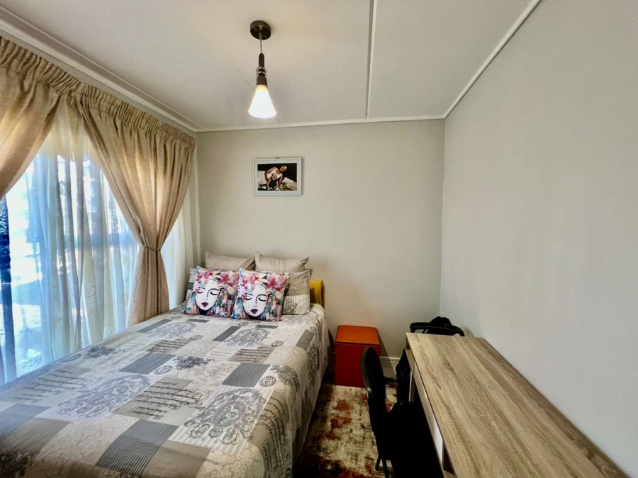 2 Bedroom Property for Sale in Linbro Park Gauteng