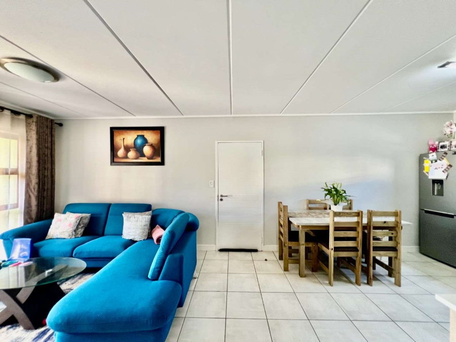 2 Bedroom Property for Sale in Linbro Park Gauteng
