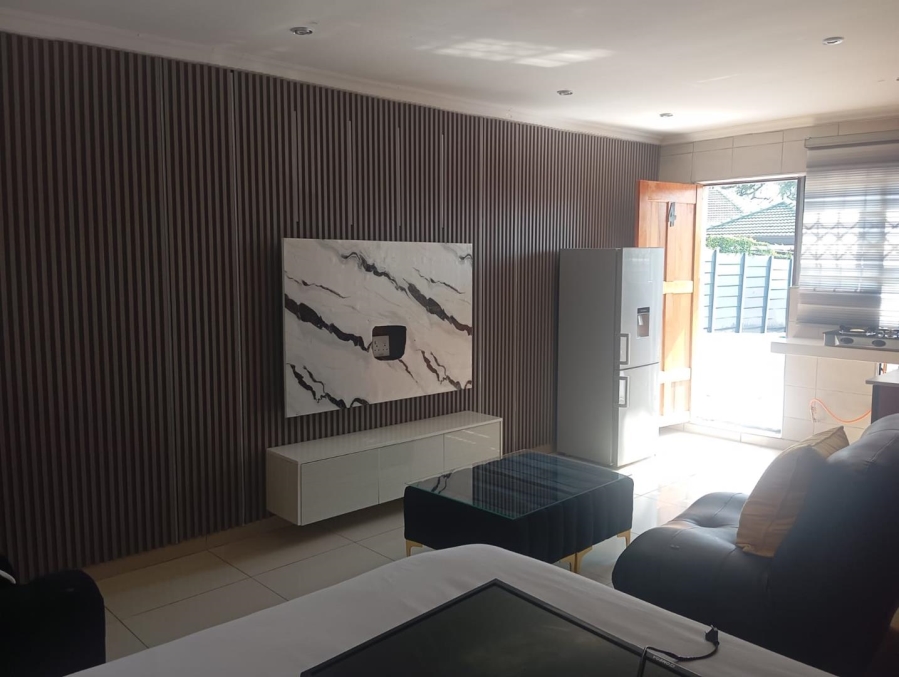 To Let 1 Bedroom Property for Rent in Kensington Gauteng