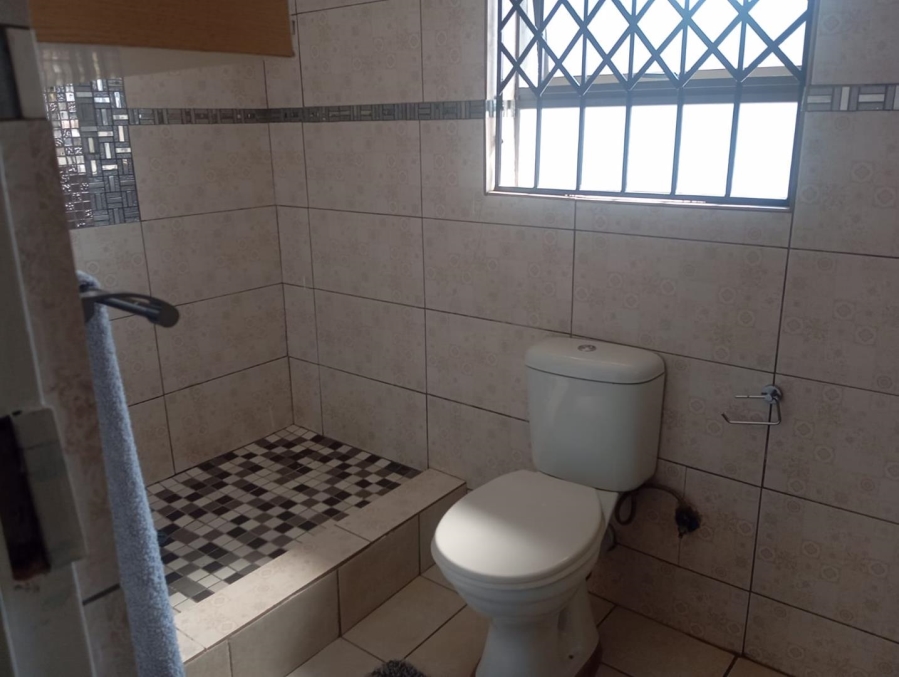 To Let 1 Bedroom Property for Rent in Kensington Gauteng