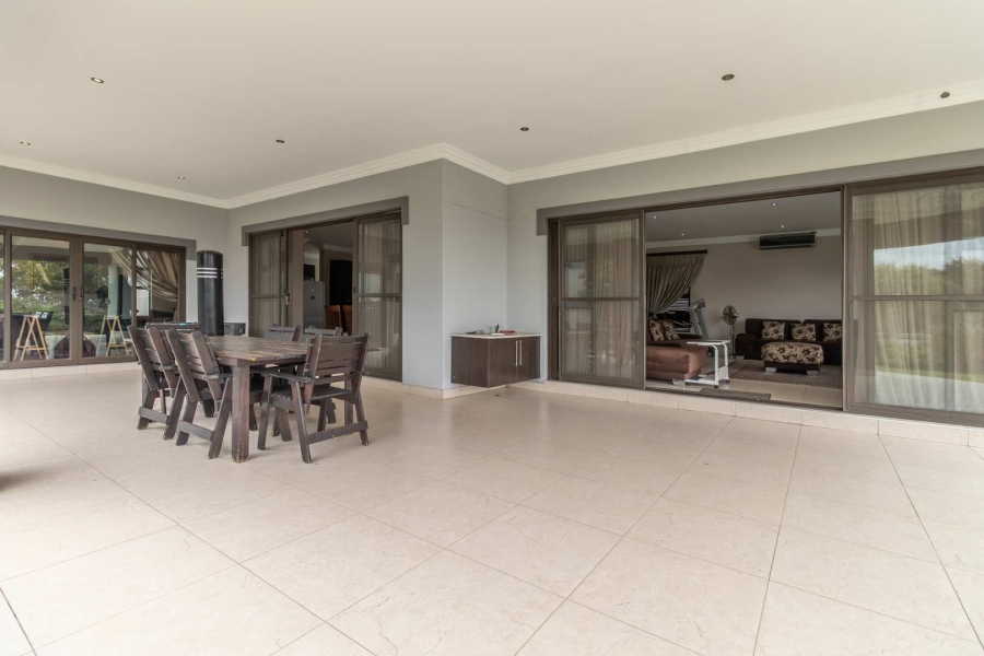 6 Bedroom Property for Sale in Blue Valley Golf Estate Gauteng