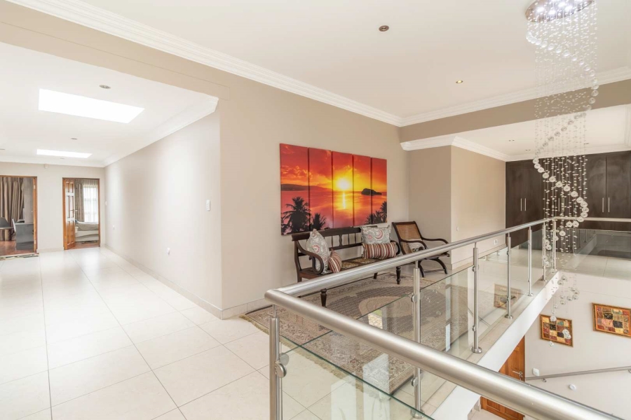 6 Bedroom Property for Sale in Blue Valley Golf Estate Gauteng