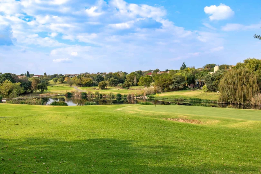 6 Bedroom Property for Sale in Blue Valley Golf Estate Gauteng