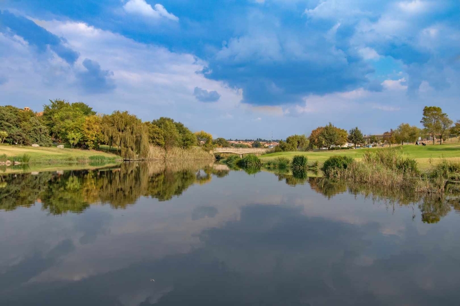6 Bedroom Property for Sale in Blue Valley Golf Estate Gauteng