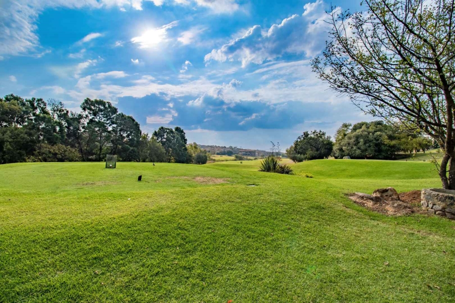 6 Bedroom Property for Sale in Blue Valley Golf Estate Gauteng