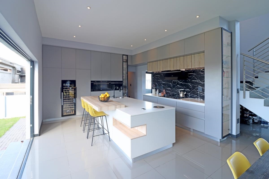 4 Bedroom Property for Sale in Blue Valley Golf Estate Gauteng