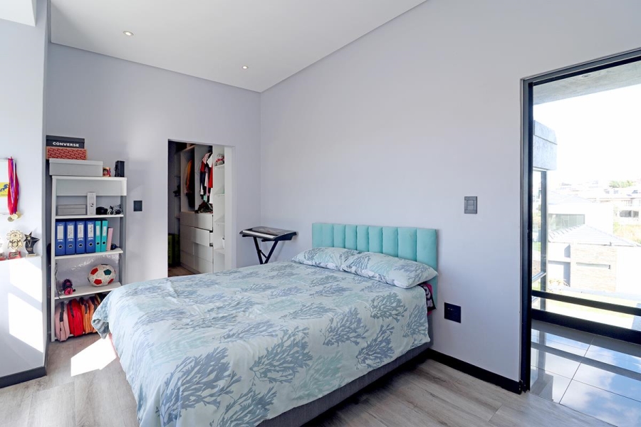 4 Bedroom Property for Sale in Blue Valley Golf Estate Gauteng