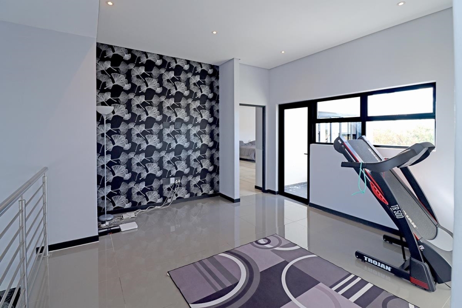 4 Bedroom Property for Sale in Blue Valley Golf Estate Gauteng
