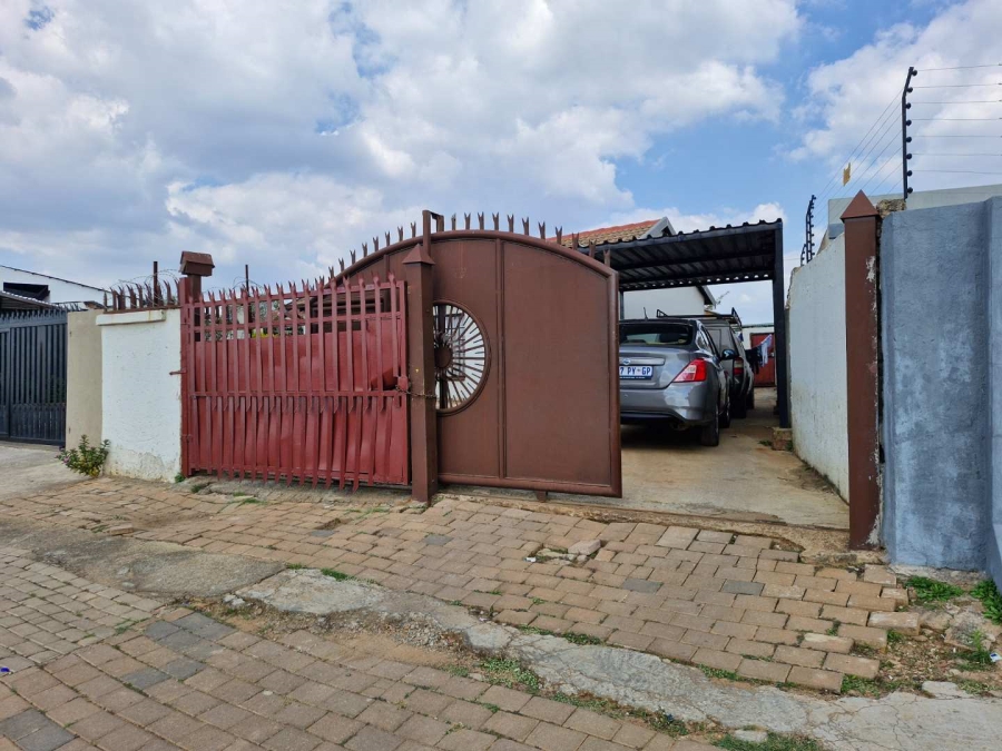 To Let 3 Bedroom Property for Rent in Nellmapius Gauteng