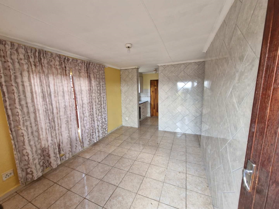 To Let 3 Bedroom Property for Rent in Nellmapius Gauteng