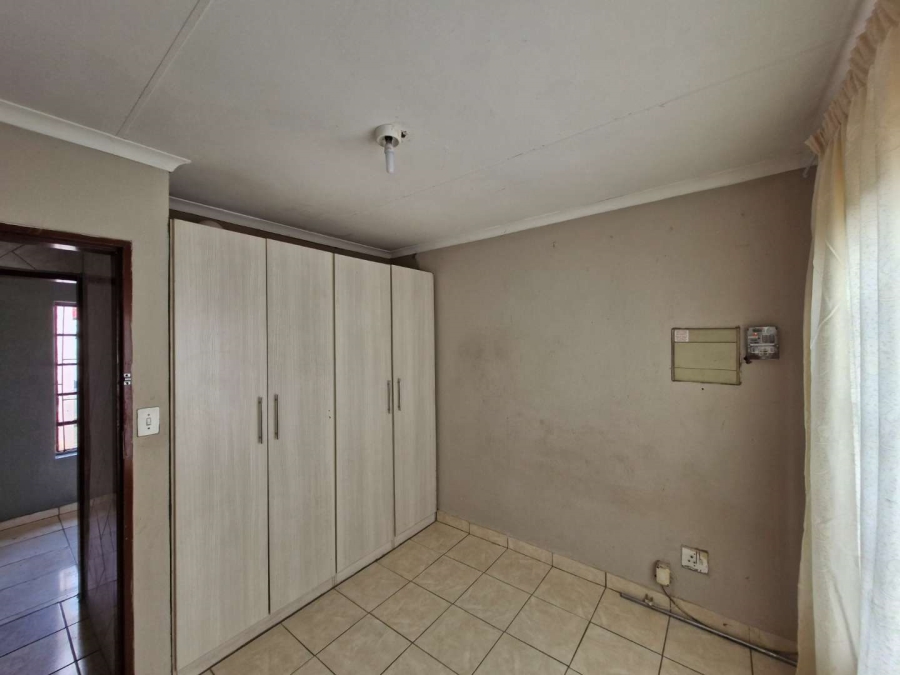 To Let 3 Bedroom Property for Rent in Nellmapius Gauteng