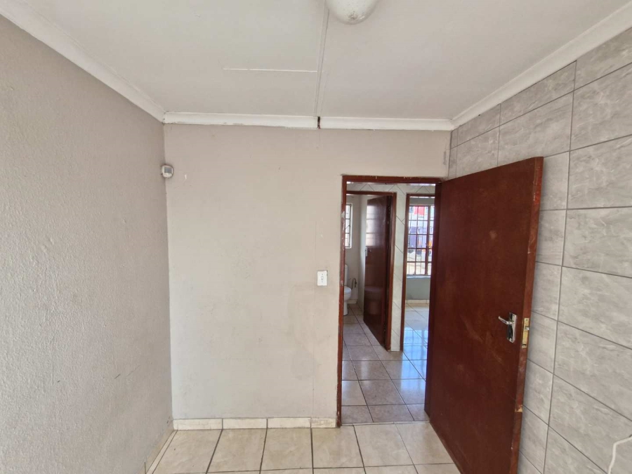 To Let 3 Bedroom Property for Rent in Nellmapius Gauteng