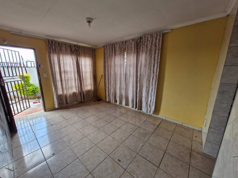To Let 3 Bedroom Property for Rent in Nellmapius Gauteng