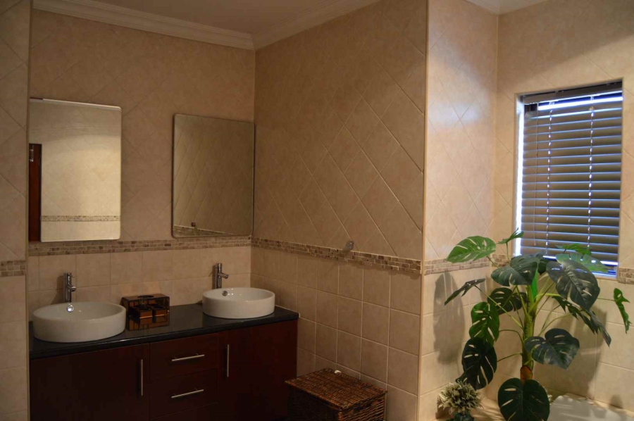 4 Bedroom Property for Sale in Montana Gauteng