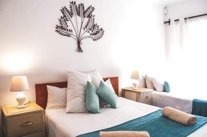 8 Bedroom Property for Sale in Ferndale Gauteng