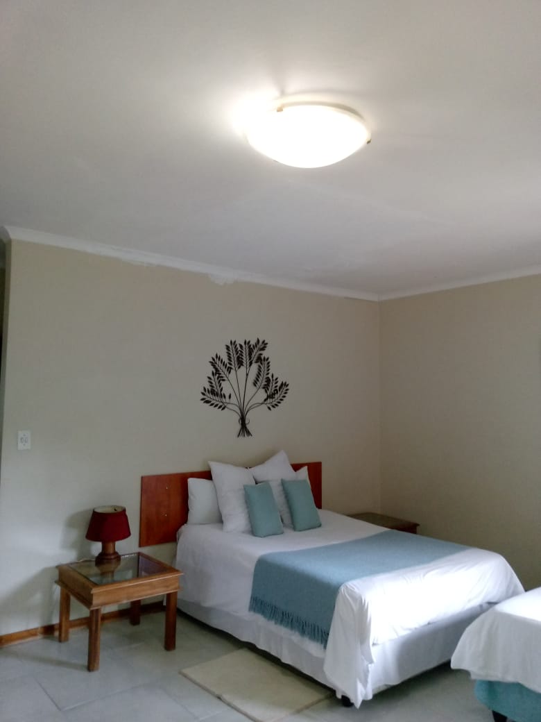 8 Bedroom Property for Sale in Ferndale Gauteng