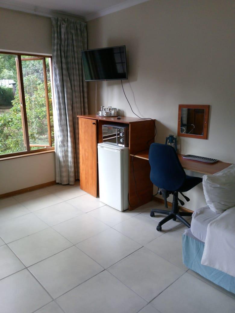 8 Bedroom Property for Sale in Ferndale Gauteng