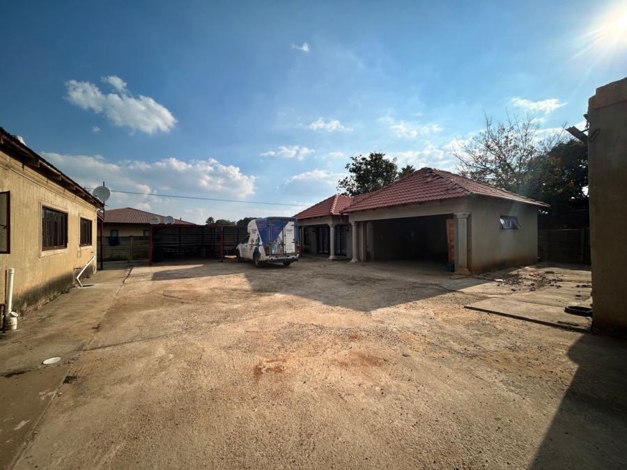 3 Bedroom Property for Sale in Duncanville Gauteng