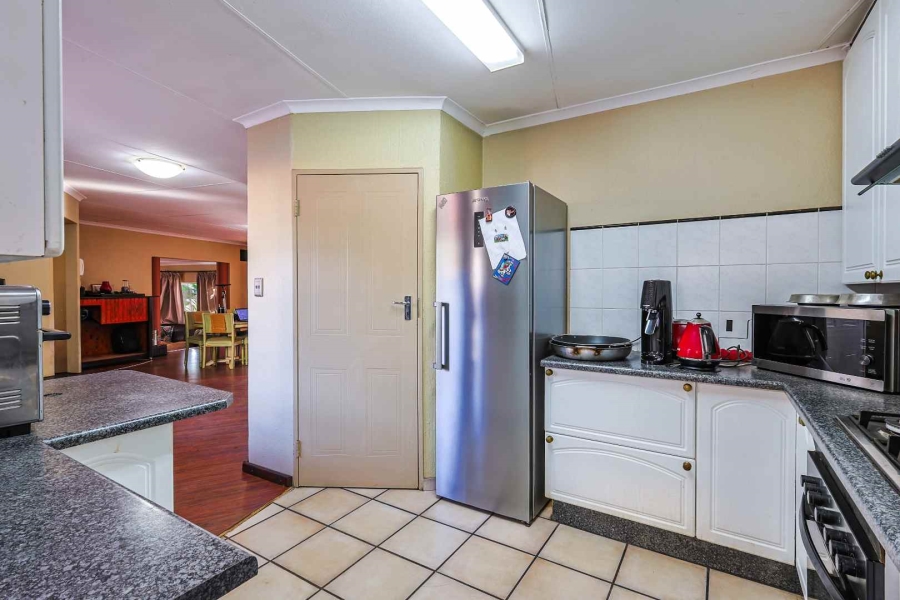 3 Bedroom Property for Sale in Murrayfield Gauteng