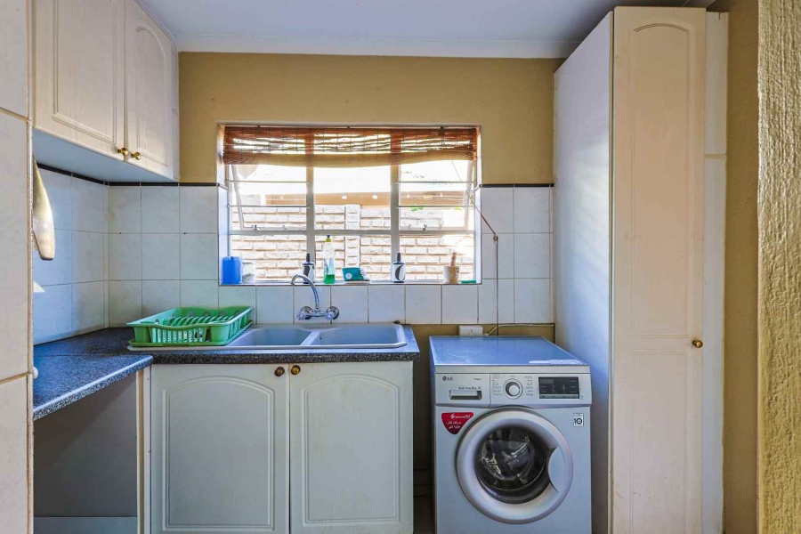 3 Bedroom Property for Sale in Murrayfield Gauteng
