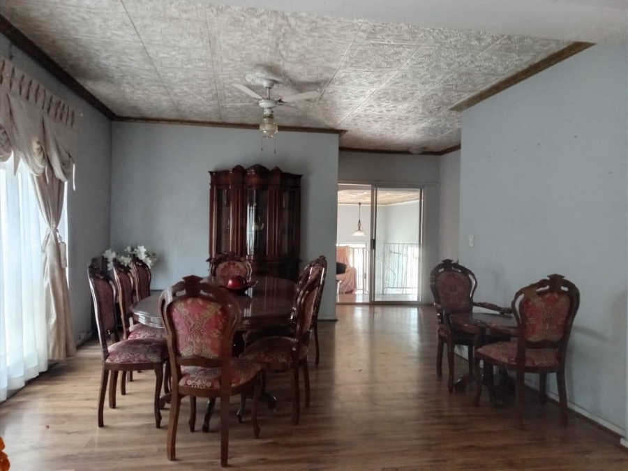 6 Bedroom Property for Sale in Alberton Gauteng