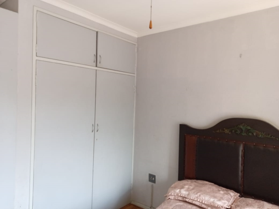 6 Bedroom Property for Sale in Alberton Gauteng