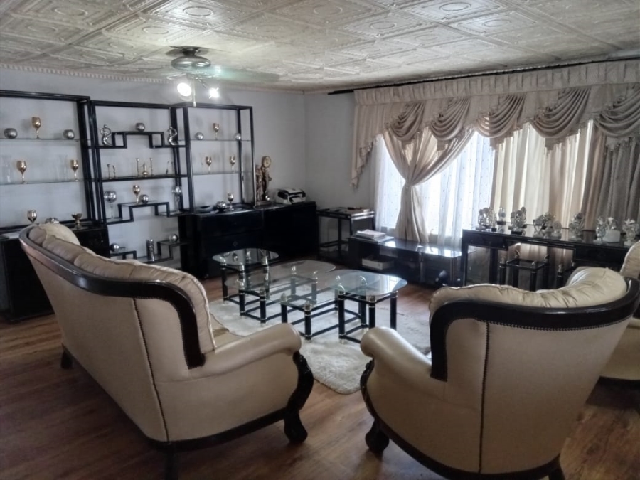 6 Bedroom Property for Sale in Alberton Gauteng