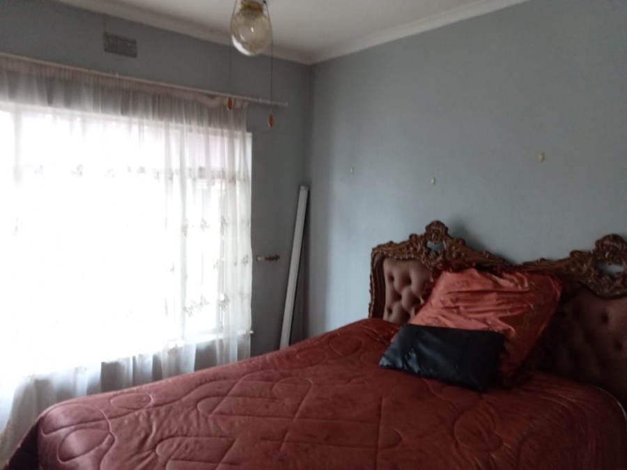 6 Bedroom Property for Sale in Alberton Gauteng
