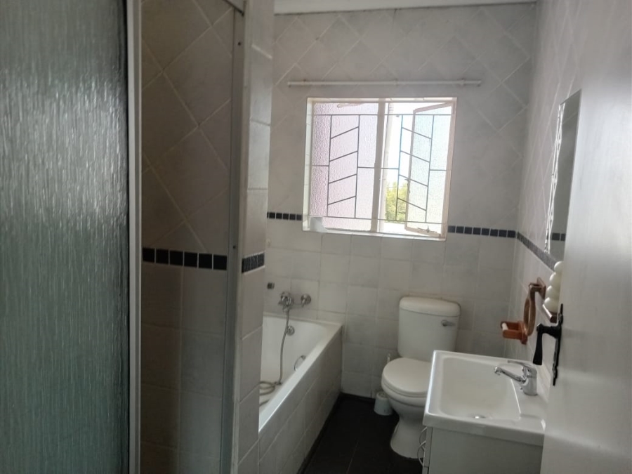 6 Bedroom Property for Sale in Alberton Gauteng