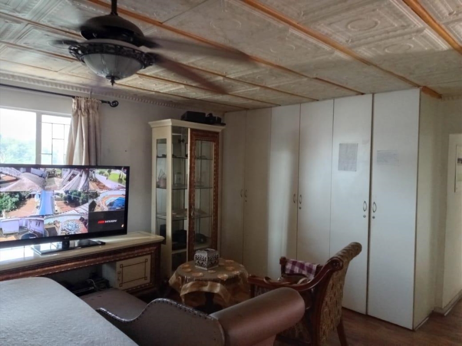 6 Bedroom Property for Sale in Alberton Gauteng