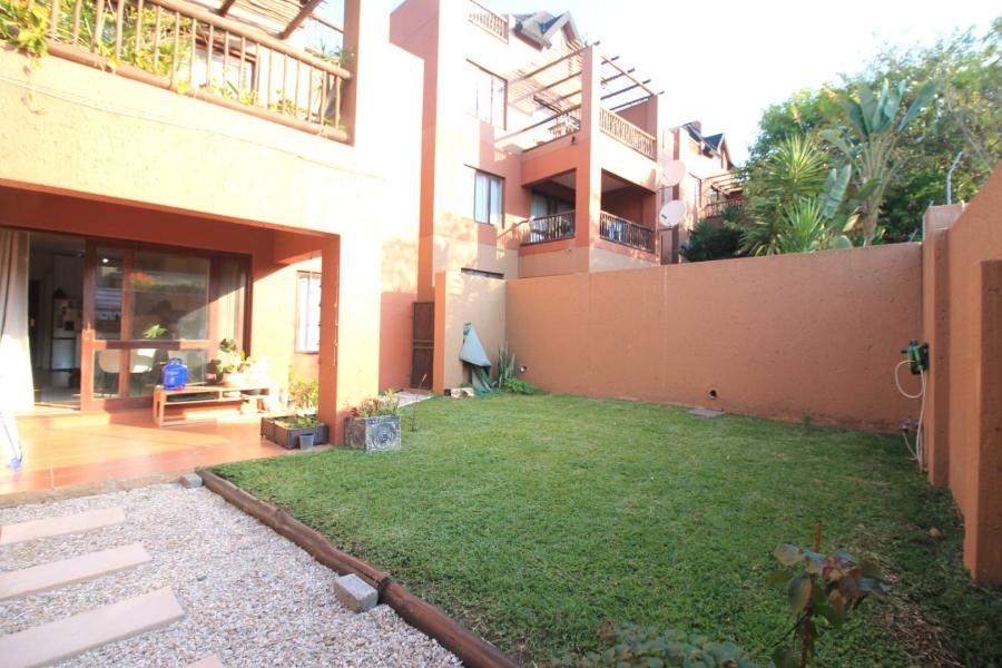 1 Bedroom Property for Sale in Magaliessig Gauteng