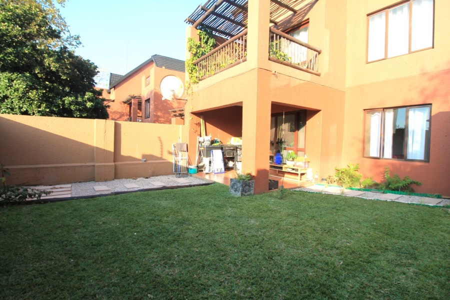 1 Bedroom Property for Sale in Magaliessig Gauteng