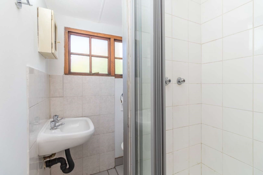 To Let 2 Bedroom Property for Rent in Weltevreden Park Gauteng