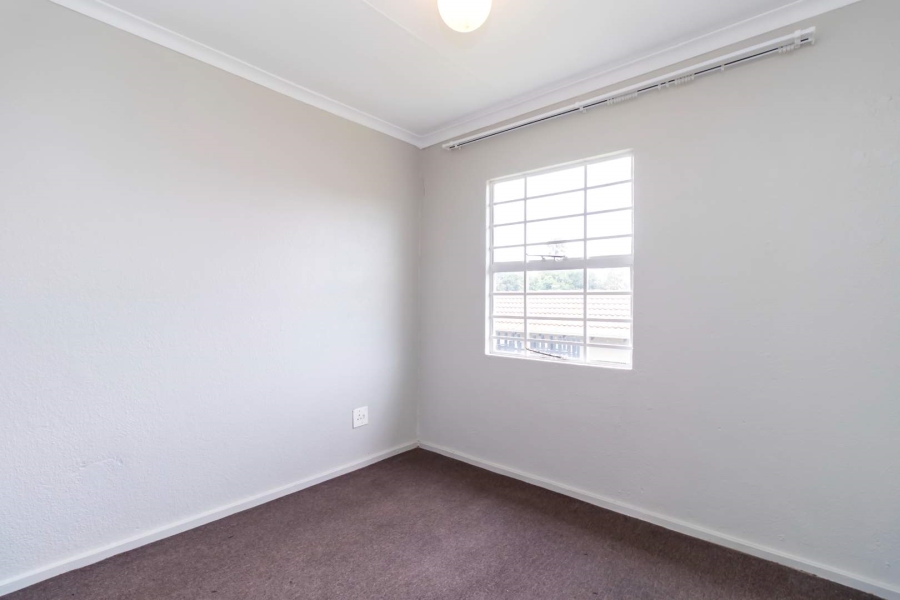 To Let 3 Bedroom Property for Rent in Weltevreden Park Gauteng
