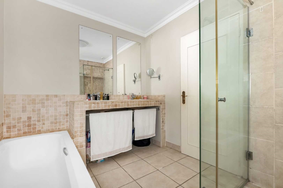 To Let 3 Bedroom Property for Rent in Dainfern Golf Estate Gauteng