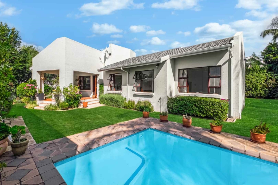 3 Bedroom Property for Sale in Lonehill Gauteng