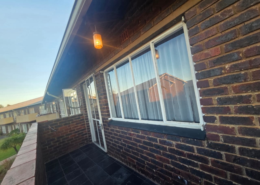 2 Bedroom Property for Sale in Horizon View Gauteng