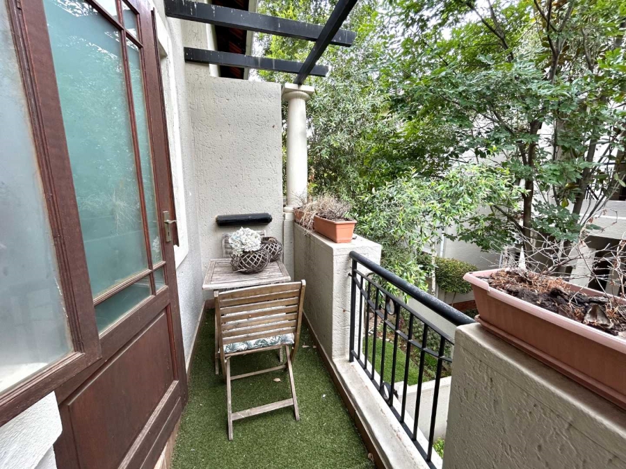 1 Bedroom Property for Sale in Paulshof Gauteng