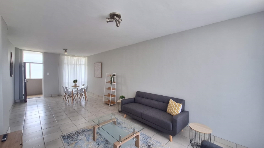 To Let 2 Bedroom Property for Rent in Constantia Kloof Gauteng
