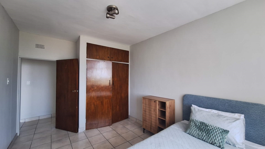 To Let 2 Bedroom Property for Rent in Constantia Kloof Gauteng