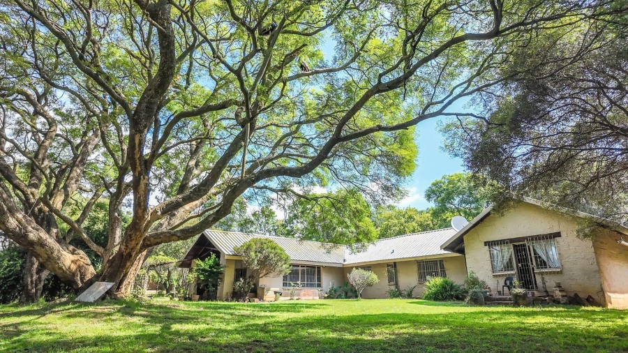 4 Bedroom Property for Sale in North Riding Gauteng