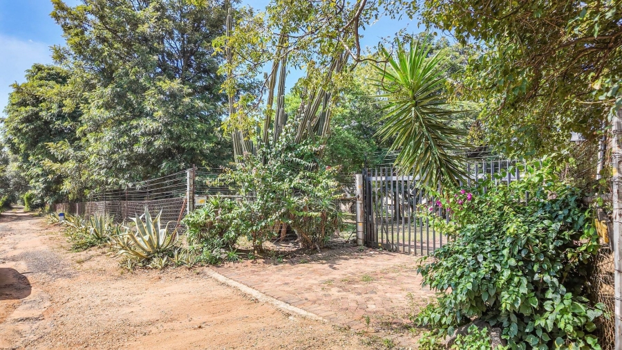 4 Bedroom Property for Sale in North Riding Gauteng