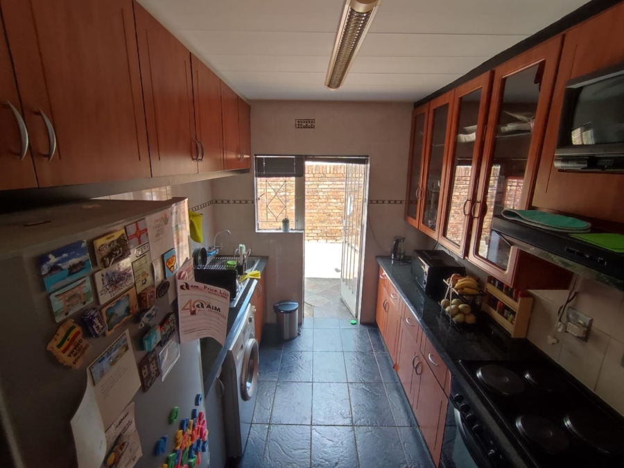 2 Bedroom Property for Sale in Northcliff Ext 20 Gauteng