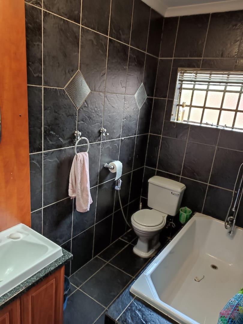 2 Bedroom Property for Sale in Northcliff Ext 20 Gauteng
