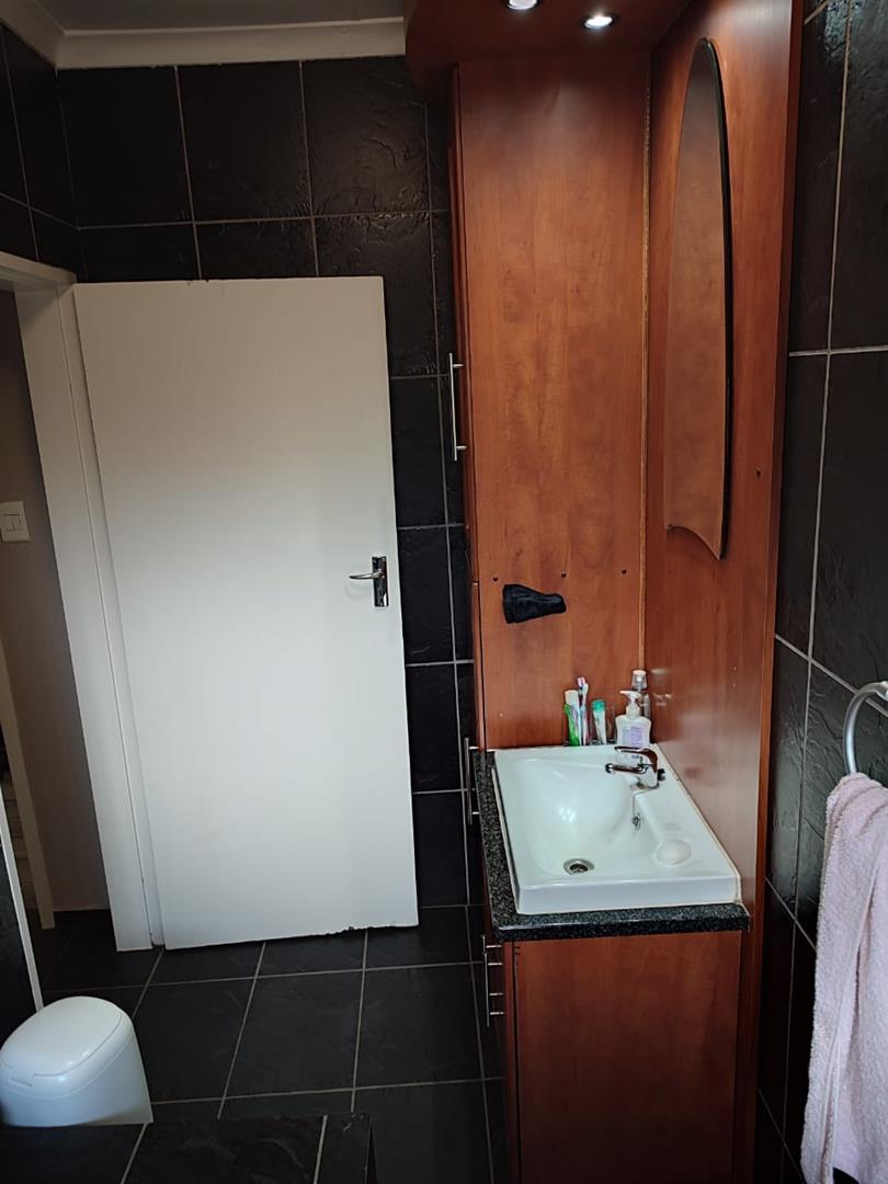 2 Bedroom Property for Sale in Northcliff Ext 20 Gauteng