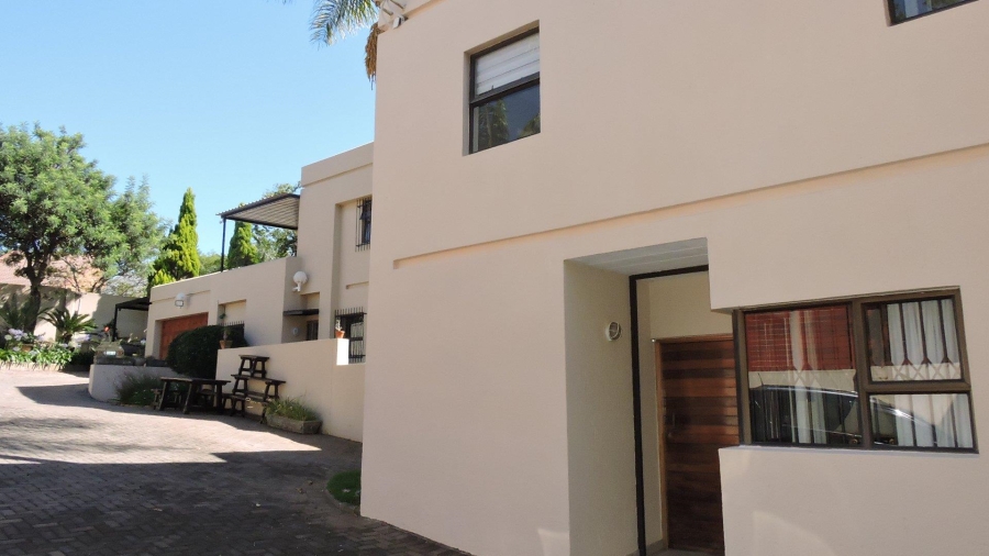 3 Bedroom Property for Sale in Erasmuskloof Gauteng